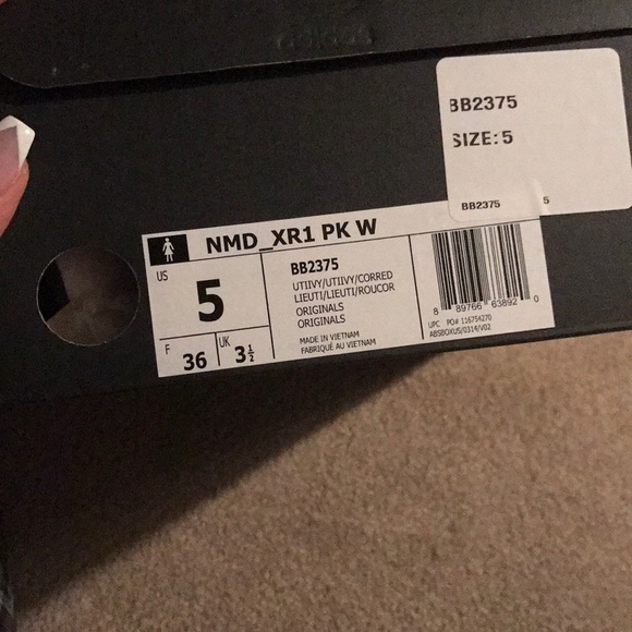 SOLD ADIDAS NMD Xr1 WOMENS NWT - Picture 8 of 8